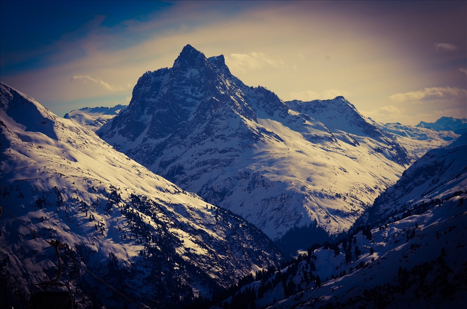 Off Piste - As I stared down this mountain, I wondered what it would be like to ski down a run like this. The fear that must consume people was incomprehensible. So i asked my father, he said it's a rush you will never experience in any other situation in life. A must do, while you can.