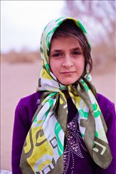 This girl saw us passing & started waving, an uncommon thing to do for girls.: by reinier, Views[291]