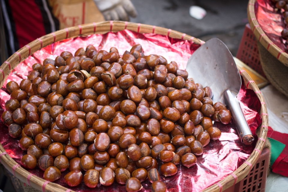 Christmas chestnuts called castanas rarely found these days. 