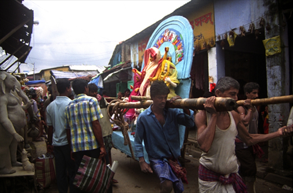 Delived by men for festive of journy.