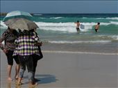 umbrella with friends...no need to surf...: by rkps-days, Views[258]