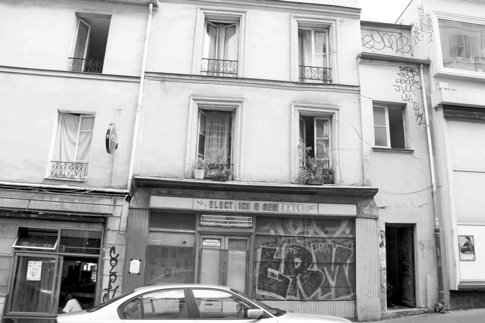 waiting for customers