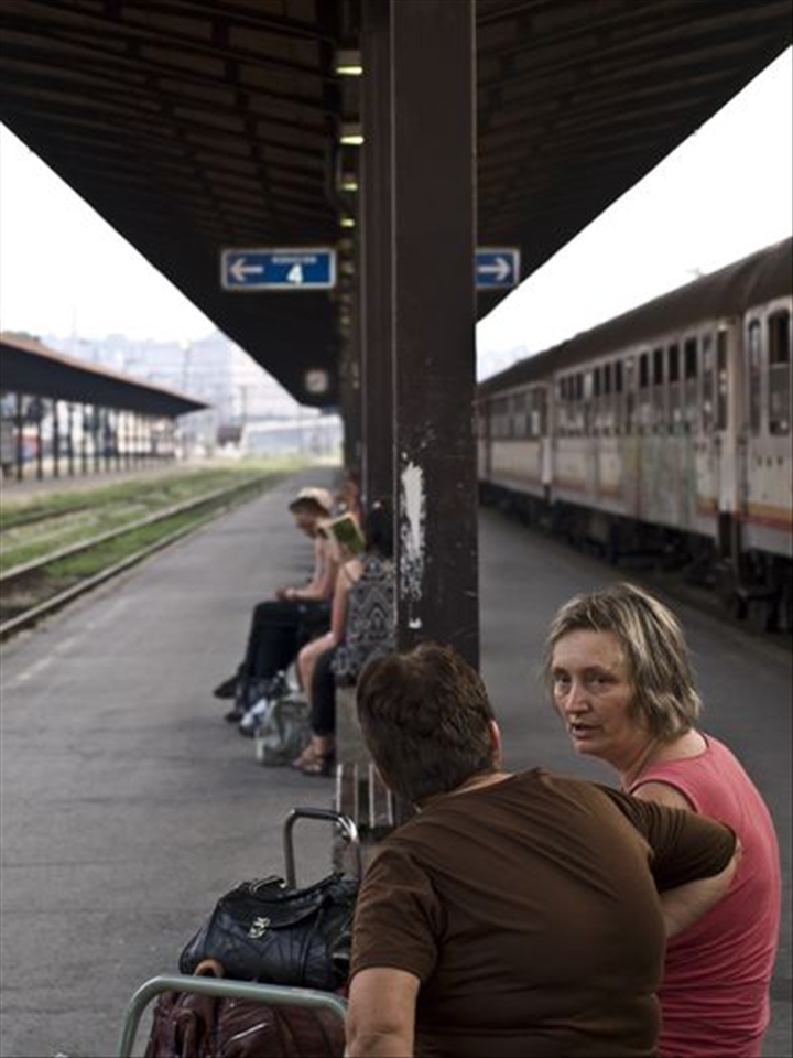Waiting for the train in Belgrade