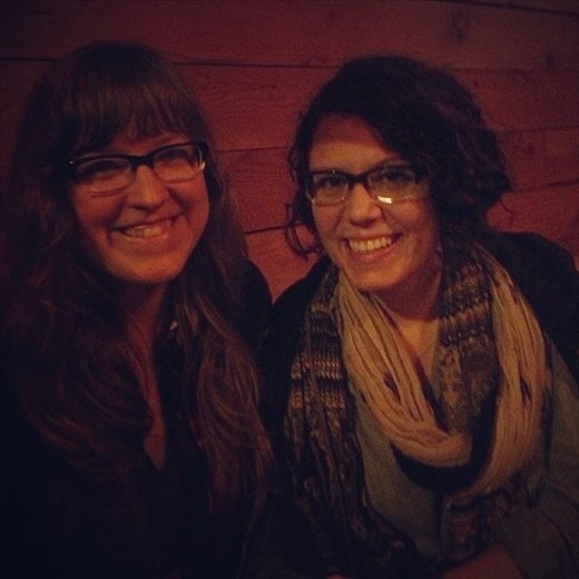 Bonnie (glasses twin/bed buddy) catching up at the Dray Bonnie (glasses twin/bed buddy) catching up at the Dray