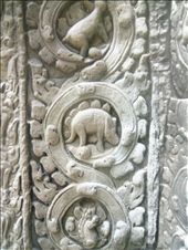 Can you find the dinosaur?  Is it really a dinosaur?  Come find out.: by rtumicki, Views[487]