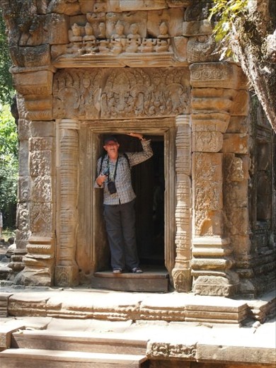 Rob supporting the structure