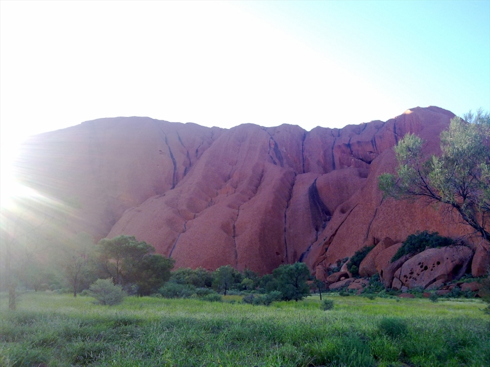 Interesting view of the differant rock formations. The black markings are water run offs and that year there was a lot of rainfall and the grass was more green then it had been for a while!