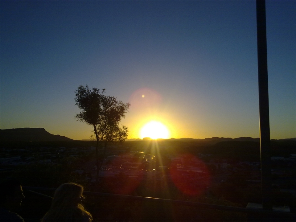 Australia's planes are vast, baren and huge but with that being said they are truly beautiful, my journy to the big red centre was topped off with a marvelous sunset.