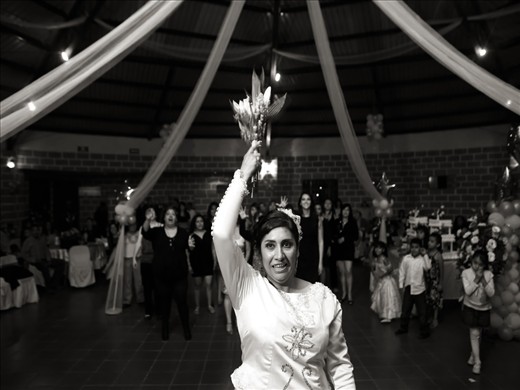 throwing the bouquet