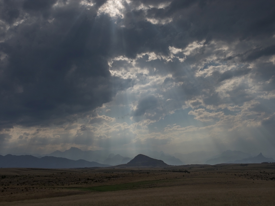 The eastern escarpment of Madagascar and the beginning of an expansive plateau. The rocks of these mountains are shared with India, having only broken off from Madagascar approximately 65 million years ago.  