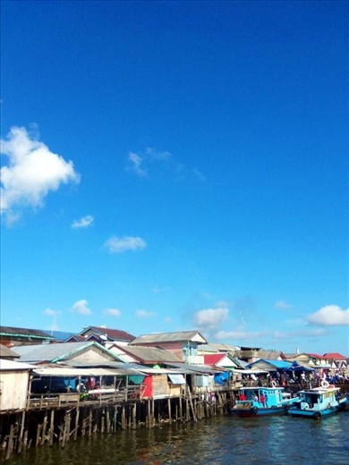 Kampung Baru, East Borneo, Indonesia. A beautiful small village located above the sea. All of the house is built traditionally and it looks nice.