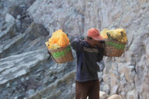 Sulphur miner bring 80 KG rocks