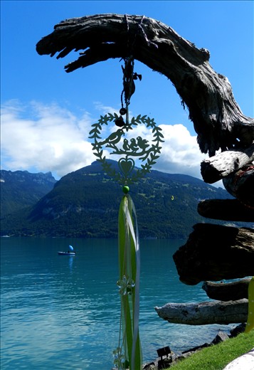 Love Between Mountains