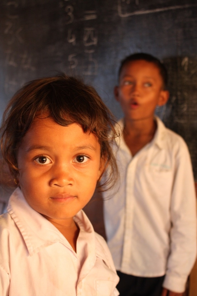 All children attend public school where school uniform is obligatory. The orphanage provides them with the help of donations which largely come from former volunteers. 