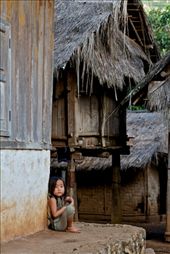 Quiet time is seldom and appreciated in all ages of this Hmong tribe: by saskiarysenbry, Views[266]