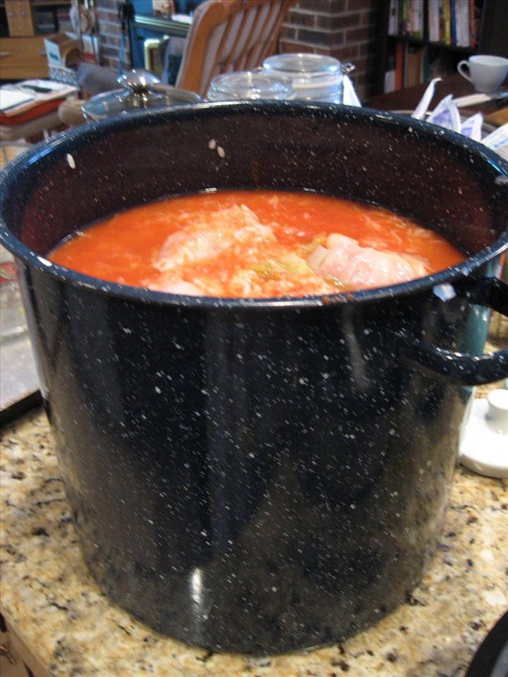 Finished pot full of Halupki