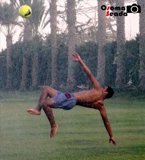 at focal length : 23.1mm
shutter speed : 1/280s
apeture : f/5.6
ISO : 400