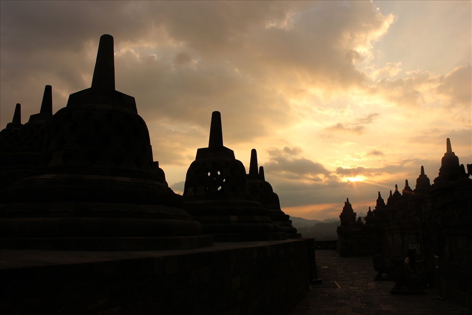 Borobudur is the biggest buddhist tample in the world.  