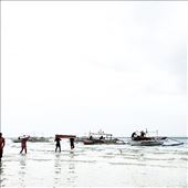 Oxfam was on my front porch this morning. Loading materials on to boats headed f: by sg1981, Views[249]