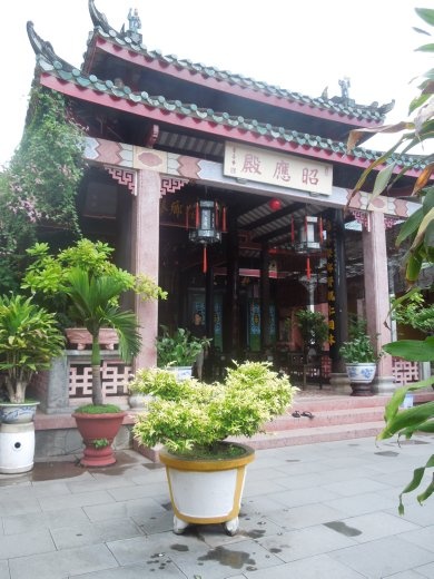 One of the Chinese temples in Hoi An