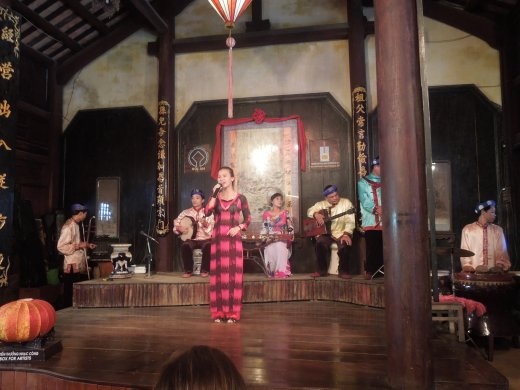 We watched a traditional Vietnamese song & dance show