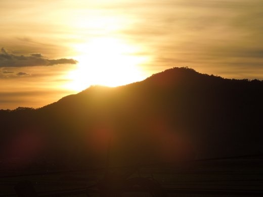 We make it to the Phong Nha Farmstay in time for the beautiful sunset