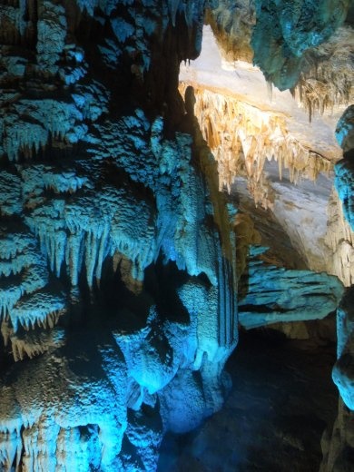 This one spot had a little changing light show!