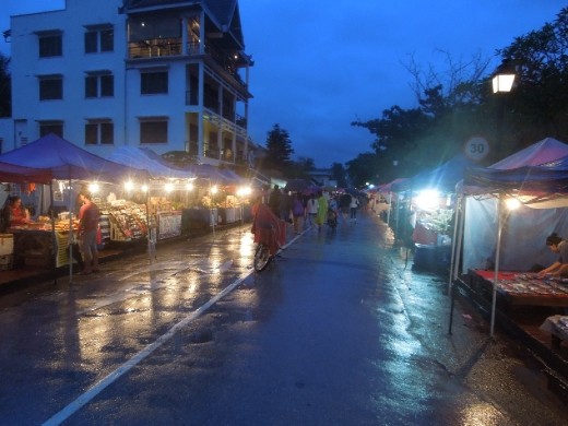 The start of the LP Hmong Night Market