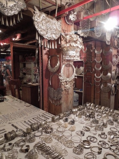 Gorgeous local silver shop where we bought some presents!