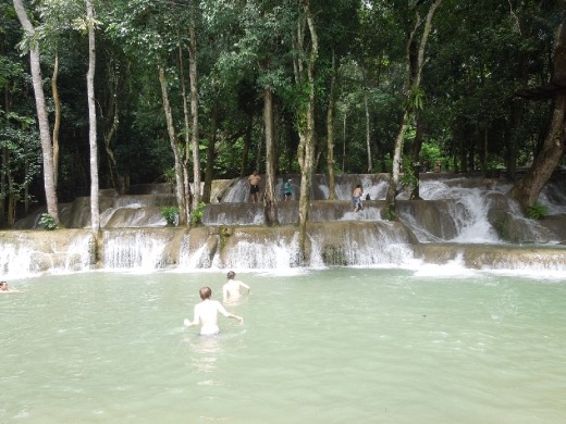 Beautiful Tad-Se Waterfall