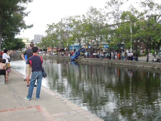 Car in the canal!
