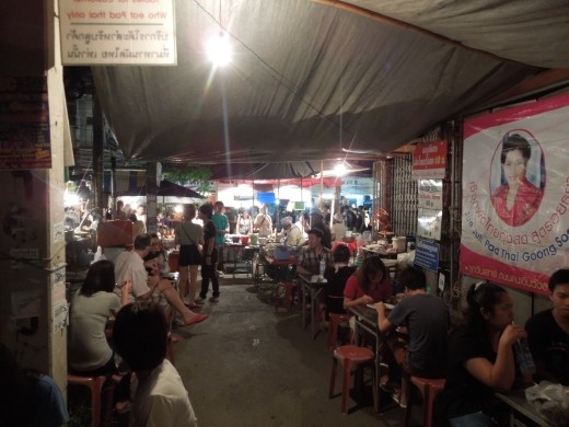 Eating our first pad thai in Thailand at the Chiang Mai night market!