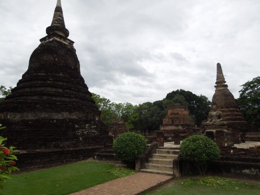 These bell/conical shaped structures are called chedis