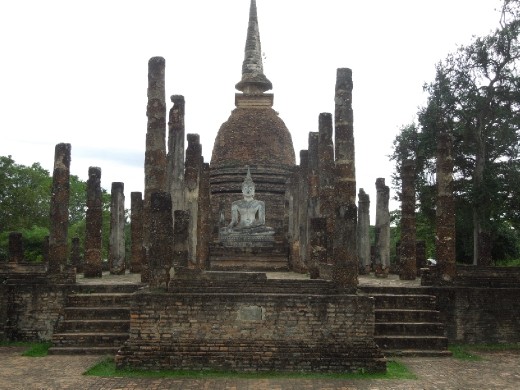 Some of these temples and chedi are still used today for praying/offerings