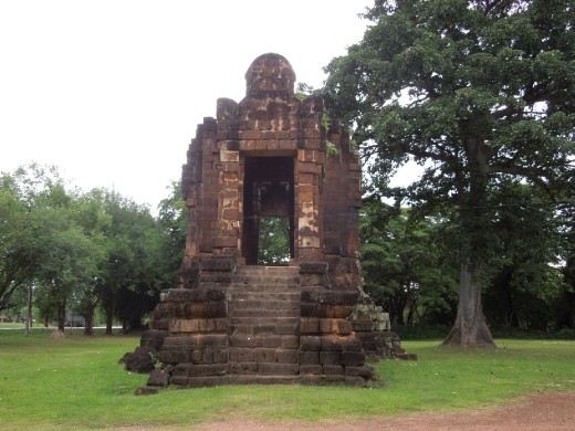 We move outside the park and bike past this very cool structure