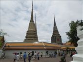 Architecture around the temple complex at Wat Pho: by sglass, Views[271]