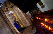 Man preys at the feet of Jesus Christ, Binondo Church: by shanelawlor, Views[272]