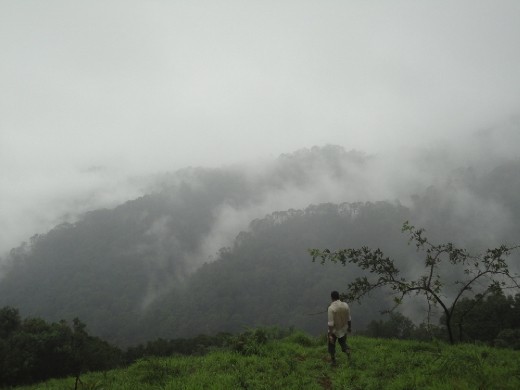 At the midpoint of the trek ,awestruck beauty of the surrounding hills.