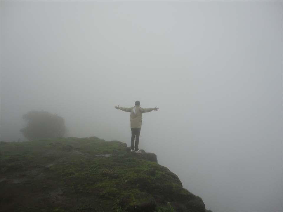 Its out of the world experience when you open your arms and let the cool foggy breeze hug you.