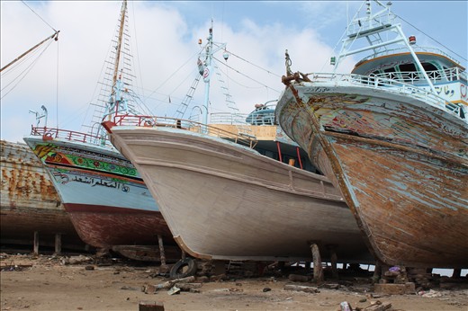 ships in ezbet al-burg