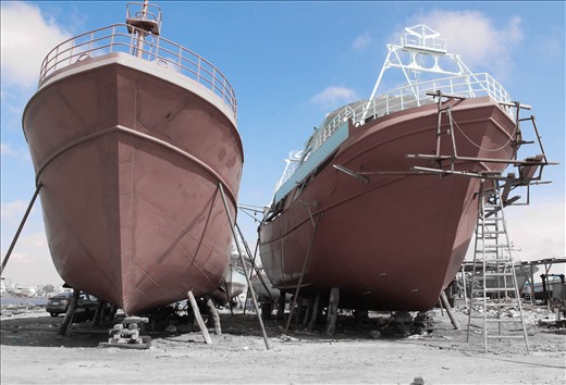 ships in ezbet al-burg