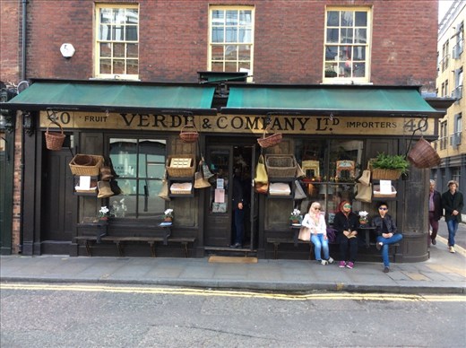 A lovely old shop front between markets.