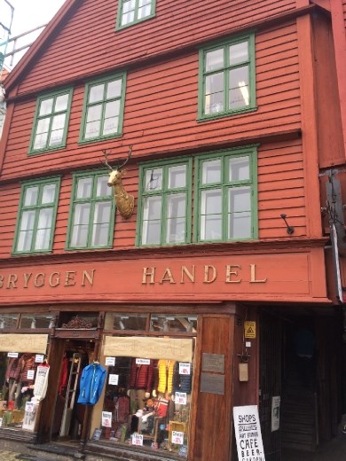 One of the remaining Hanseatic buildings in the Bryggen sector turned shop. The illiterate fisherman needed something to recognize the different Hanseatic trading houses, hence the animal symbol.