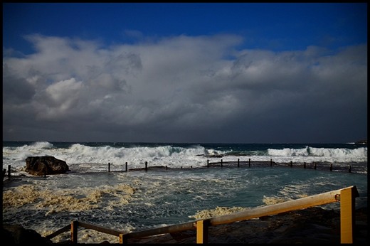 Marouibra Rock pool just before the storm 