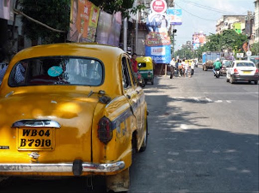 The yellow taxi in Calcuuta
