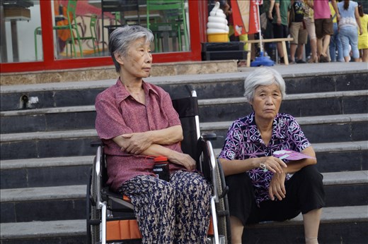 Experiencing life on the streets of Beijing. 