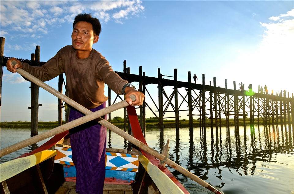 Longyi tradition is still common for burmese man