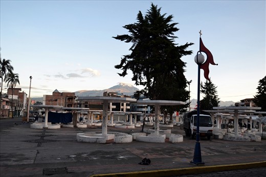 Otavalo is a small city north from Ecuador's capital Quito. It is best known for it's lively markets. The textile and food market are open every day, while the famous animal market happens only on Saturdays. Every morning, just after the sun rises, first people arrive at the market place and start their working day. 