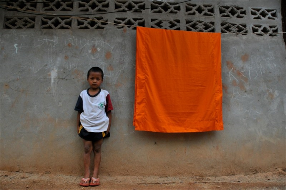 The kids exhibit a catalogue of traumatic symptoms