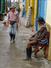 Since the main route to Bogotá bypassed Salento many years ago, the small town with a population of approximately 4135 inhabitants has retained its traditional colonial architecture along with a quiet and relaxed way of life. Locals sit in Salento’s main square as deliveries of goods and livestock come and go.: by simonmartin, Views[606]